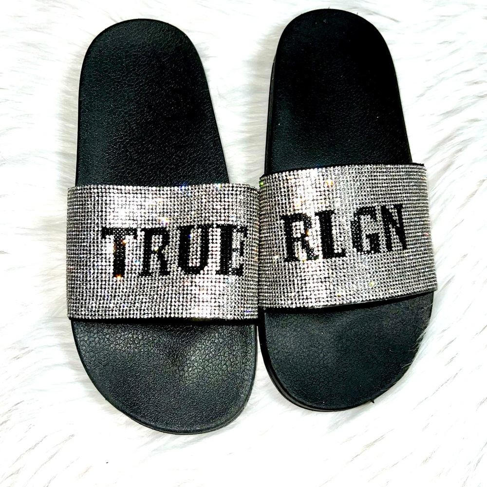 True religion slides